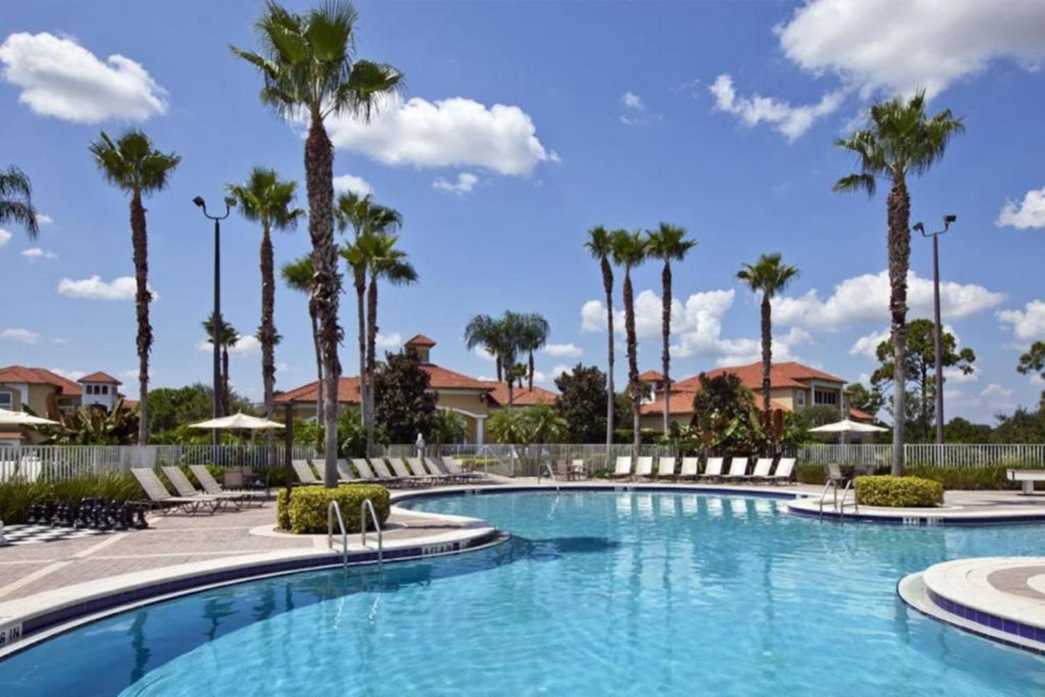 Great 1Bd Resort Condo In Port Lucie With Great Amenities Including Pool Carlton Luaran gambar